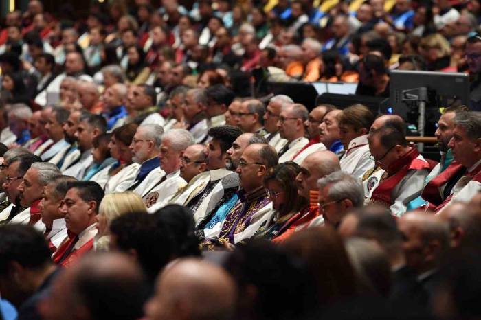 2023-2024 Akademik Yılı Açılış Töreni, Tüm Üniversitelerin Katılımıyla Beştepe’de Gerçekleşti