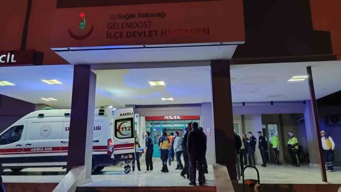 Silahlı Kavgada Ağır Yaralanan Genç Kadın Hayatını Kaybetti