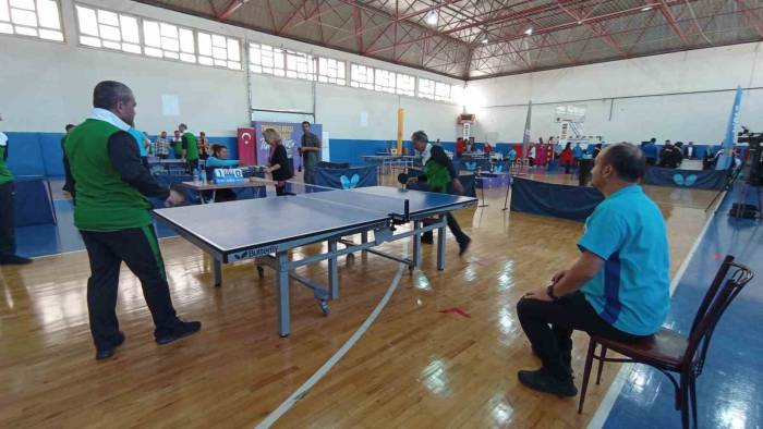 Toplum Ruh Sağlığı Merkezlerinde Tedavi Görenler Turnuvada Yarıştı