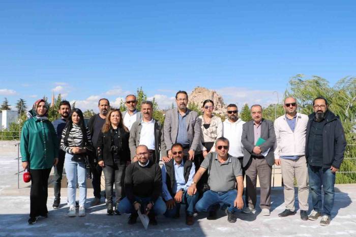 Başkan Süslü, Yatırımları Gazeteciler İli Birlikte Gezdi