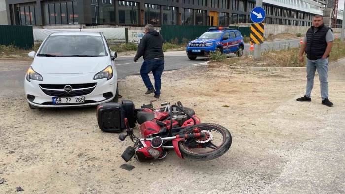 Tekirdağ’da 1 Kişinin Yaralandığı Kaza Kamerada
