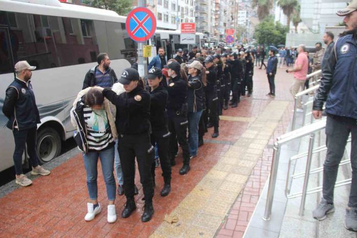 Pkk Cezaevi Dış Koordinasyon Yapılanması Operasyonunda 32 Şüpheli Serbest