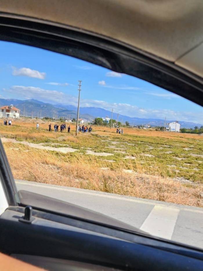 Burhaniye’de Direk Altında Kalan İşçi Hayatını Kaybetti
