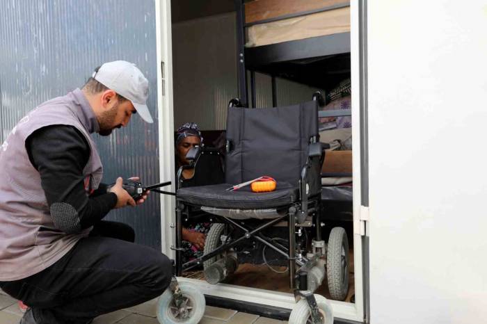 Gaziantep’te Bin 725 Adet Akülü Ve Manuel Tekerlekli Sandalye Tamir Edildi