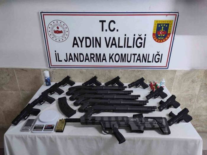 Ev Değil Cephanelik Çıktı