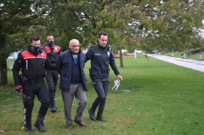 Eşini 12 Bıçak Darbesiyle Yaralayan Sanığın 18 Yıldan 24 Yıla Kadar Hapsi İstendi