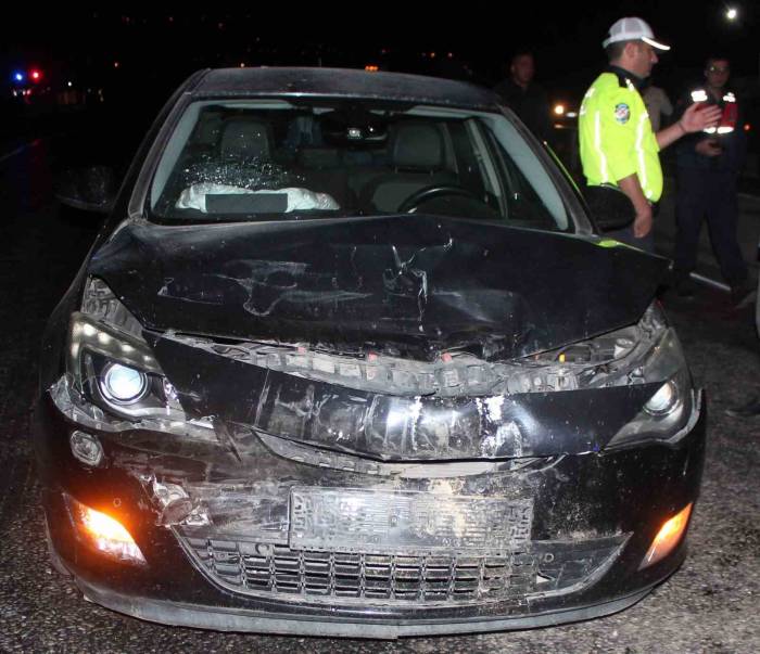 Manisa’da 2 Otomobil Çarpıştı: 1 Yaralı