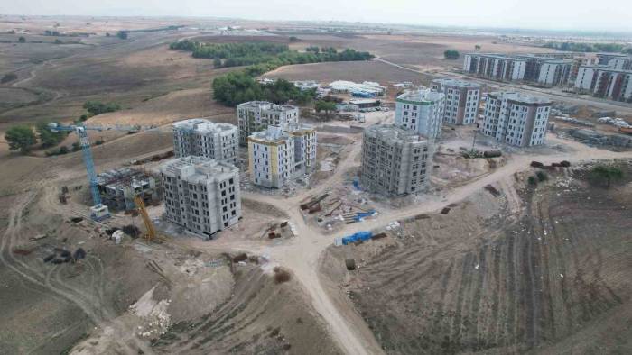 Adana’da Yapılan Toki Konutları Hızla Yükseliyor