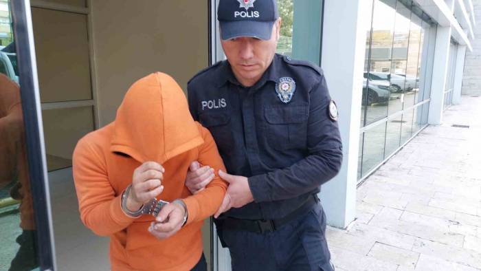 Samsun’da İki Evden Hırsızlık Yapan Şahıs Tutuklandı
