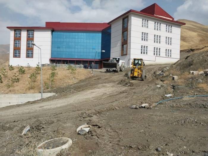 Zeynel Bey Yerleşkesinde Hummalı Çalışma Start Aldı