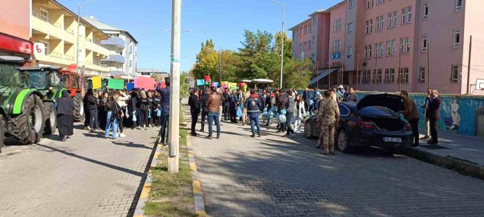 Bulanık Belediyesinden Çevre Temizliği