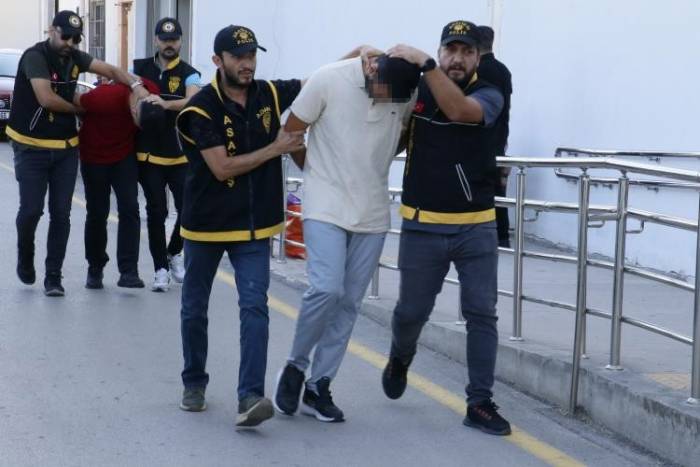 Restorana Silahlı Saldırıda 3 Kişiyi Yaralayan Şahıslar Tutuklandı