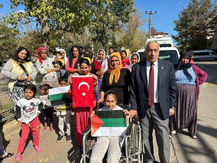 Roman Dernekleri’nden Filistin’e Destek