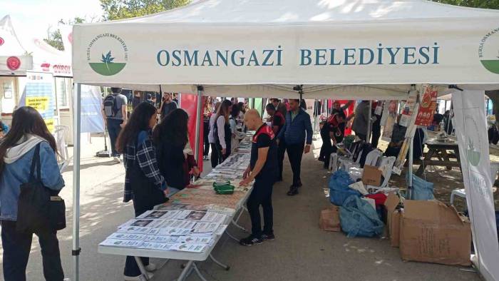 Üniversite Öğrencilerine Geri Dönüşümün Önemini Anlatıldı