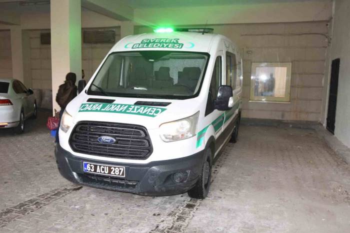 Siverek’te Kamyonetin Altında Kalan 2 Yaşındaki Çocuk Hayatını Kaybetti