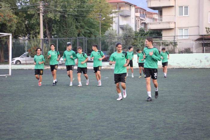 Denizlispor U17, Bandırma’ya 3 Puan İçin Gitti
