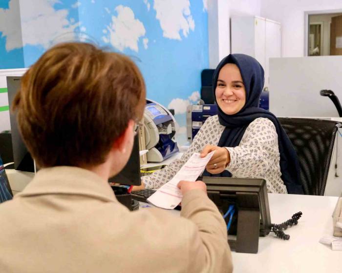 Bursa’da Elektrik Faturaları Pembe Renkte Tasarlandı