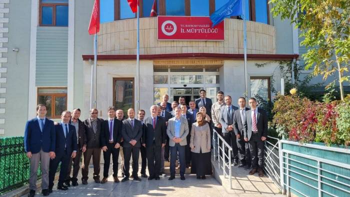 Vali Eldivan Müftülük Personeliyle Bir Araya Geldi