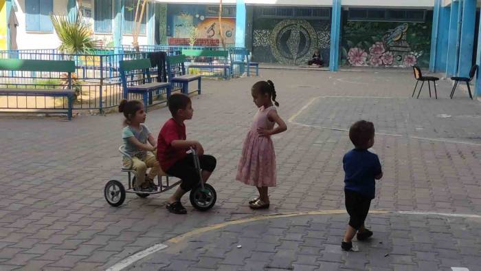 Bm: “Gazze’den Ayrılanlar İçin Okullarda Yer Kalmadı”