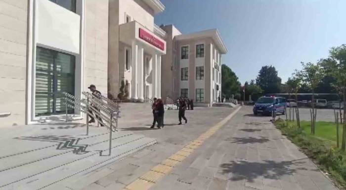 Jasat Timlerinden Sonbahar Temizliği