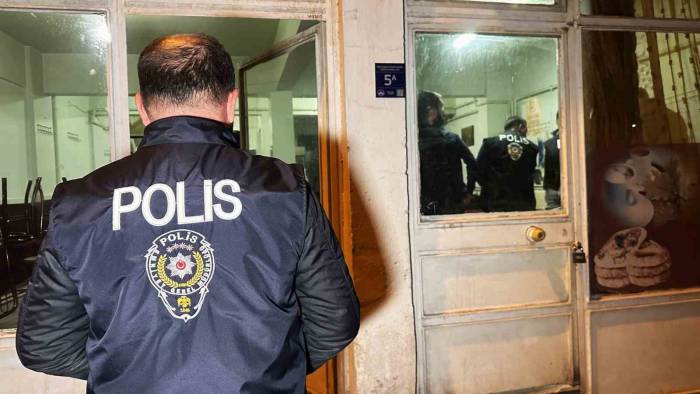 Elazığ’da Şok Asayiş Uygulaması: 2 Bin 145 Şahıs Sorgulandı