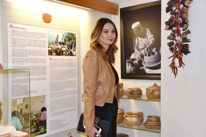 Salihli Türk Ocakları, Ganire Paşeyeva’yı Unutmadı