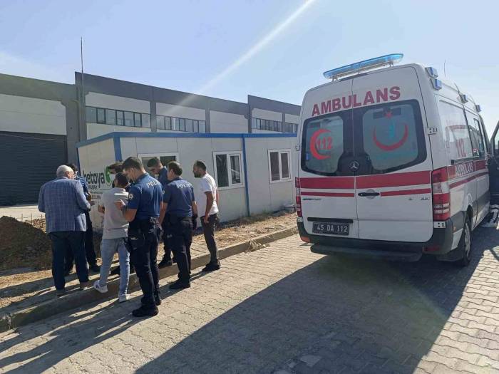 Bekçi Kulübesinde Ölü Bulundu