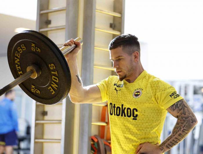 Fenerbahçe, Kuvvet Çalışması Yaptı