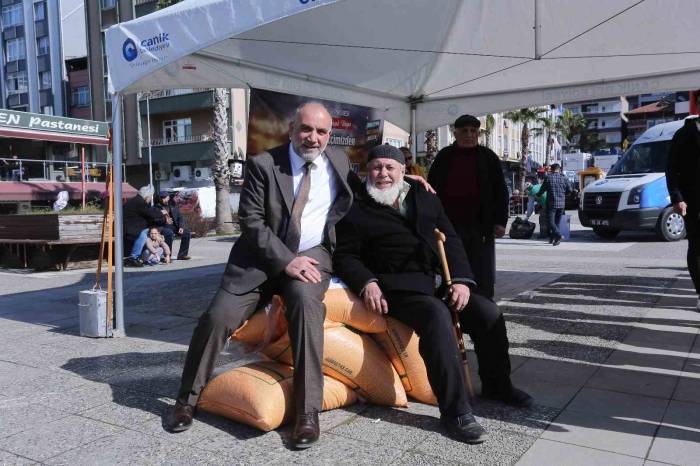 Sandıkçı: “Çiftçi Kardeşlerimize Yönelik Desteklerimize Devam Ediyoruz”