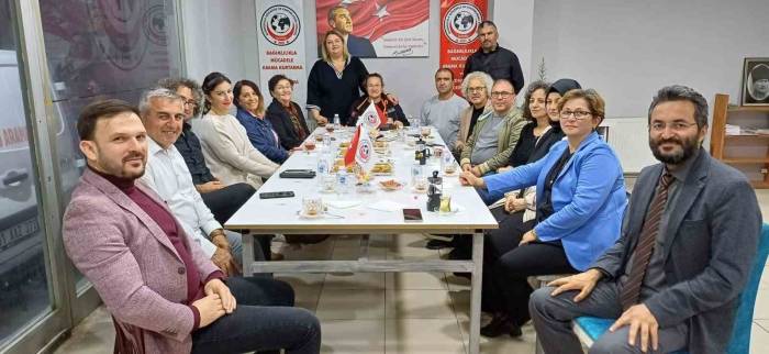 Sivil Toplum Kuruluşları Güçlerini Birleştiriyor