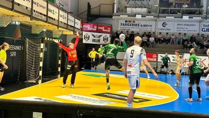 Sakarya Büyükşehir Hentbol Takımı Avrupa’dan Mağlup Dönüyor