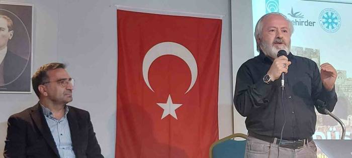 Erzurum’da Kudüs Şiirleri Okundu