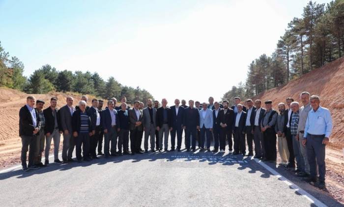 Kütahya’da Kumarı Mahallesi-yokuşbaşı Yolu Hizmete Açıldı