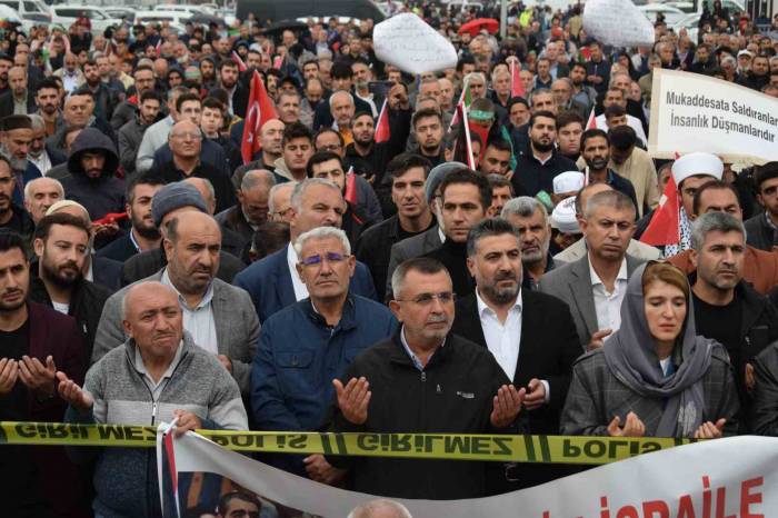 Malatya’da Filistin’e Destek Mitingi