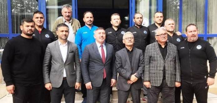 Yunanistan’da Türkiye’yi Temsil Edecekler