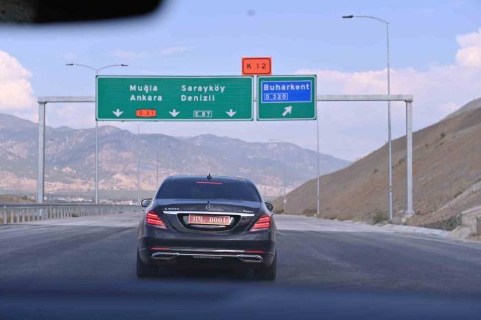 Vali Canbolat Yapımı Devam Eden Aydın-denizli Otoyolunda İncelemelerde Bulundu