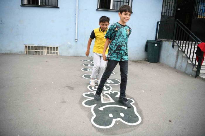 Geleneksel Oyunlar, Mutlu Çocuklar