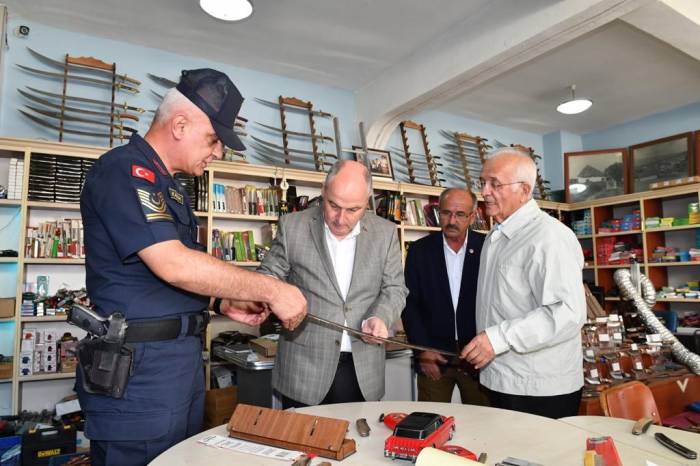 Vali Coşkun, Beyağaç İlçesinde İncelemelerde Bulundu