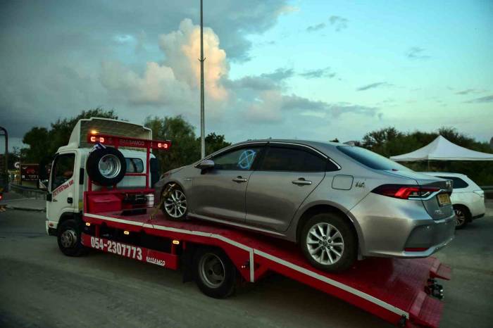 Hamas’ın Baskın Düzenlediği Festival Alanındaki Araçlar Çekildi