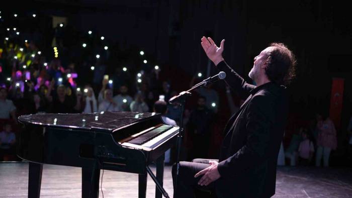 Kitap Fuarı’na Resital İle Veda