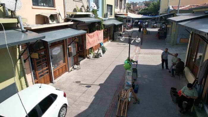 Sokak Sağlıklaştırmada Son Etap Çalışmaları Sürüyor