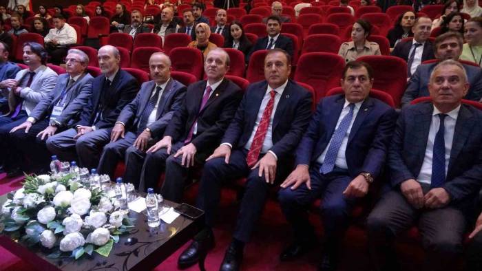 Trabzon’da Üniversiteler İşbirliğinde Turizm Çalıştayı Düzenlendi