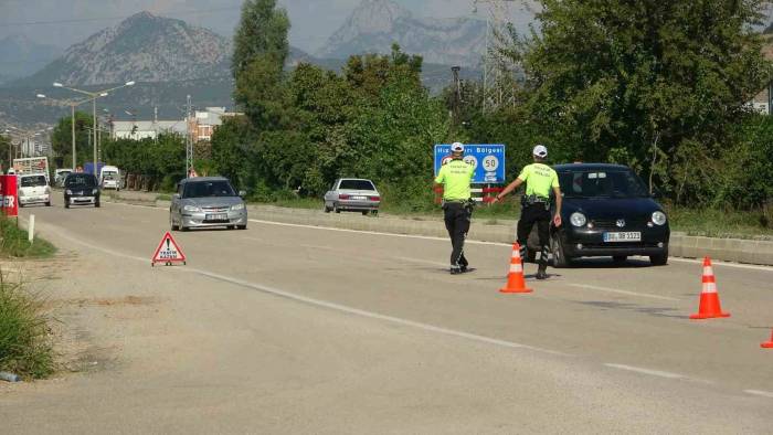 Trafikte Sürücülerin Kural İhlalleri Dron Destekli Denetime Takıldı