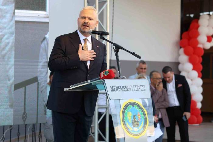 Menemen’de Üç Açılış Birden