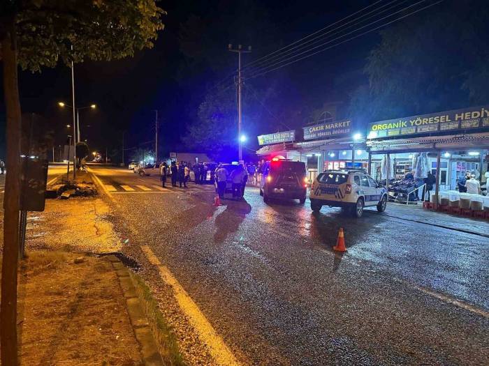 Zincirleme Kazada 2 Kişi Yaralandı