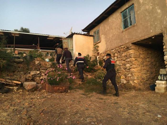 Manisa’da 1 Kilo 845 Gram Esrar Ele Geçirildi