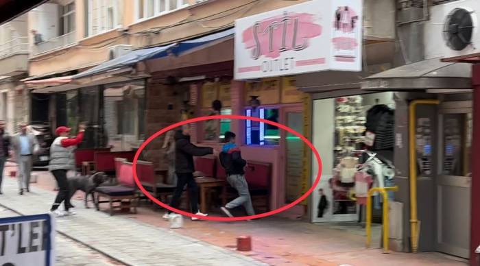 Kafede Baltalarla Birbirlerine Girdiler