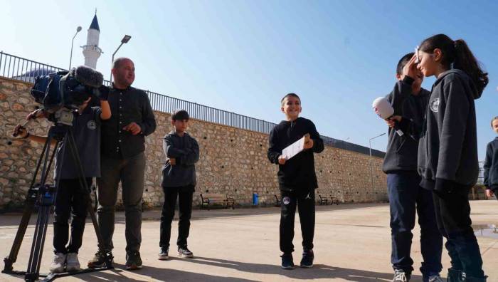 5 Bin Depremzede Öğrenci ’benim Hikayem Projesi’ İle Kamerayla Tanıştı