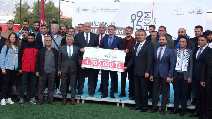 Van’da ’amatör Spor Haftası’ Kutlandı