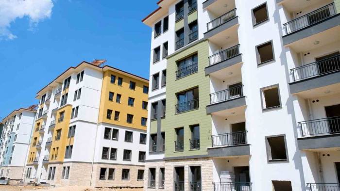 Bakan Özhaseki: “Gaziantep’te 59 Bin 522 Bağımsız Bölüm Yapıyoruz”